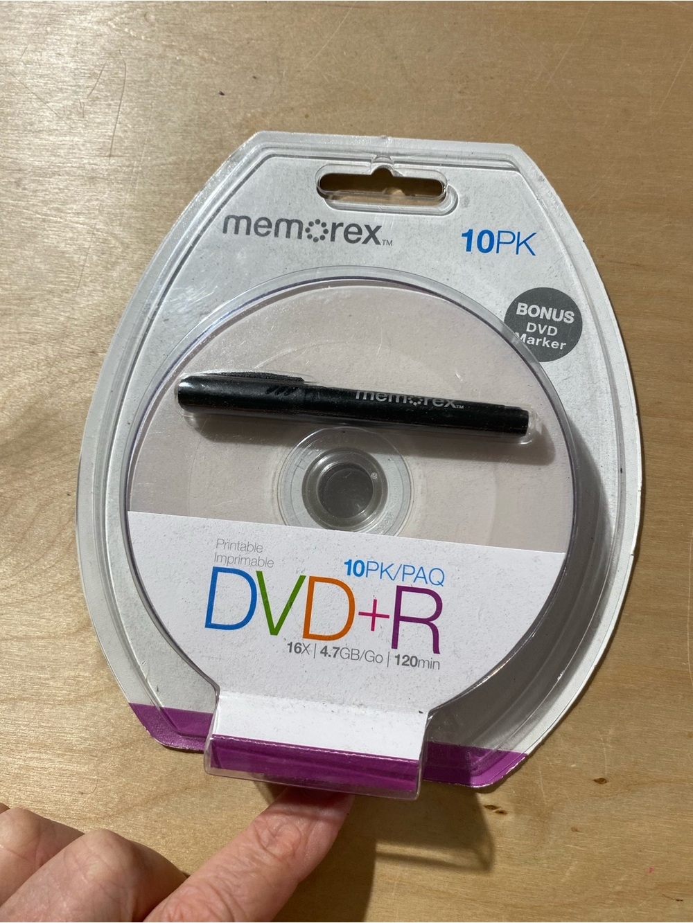 Memorex Printable DVD+R 10-Pack with Bonus Black DVD Marker (SZ) - Picture 6 of 9